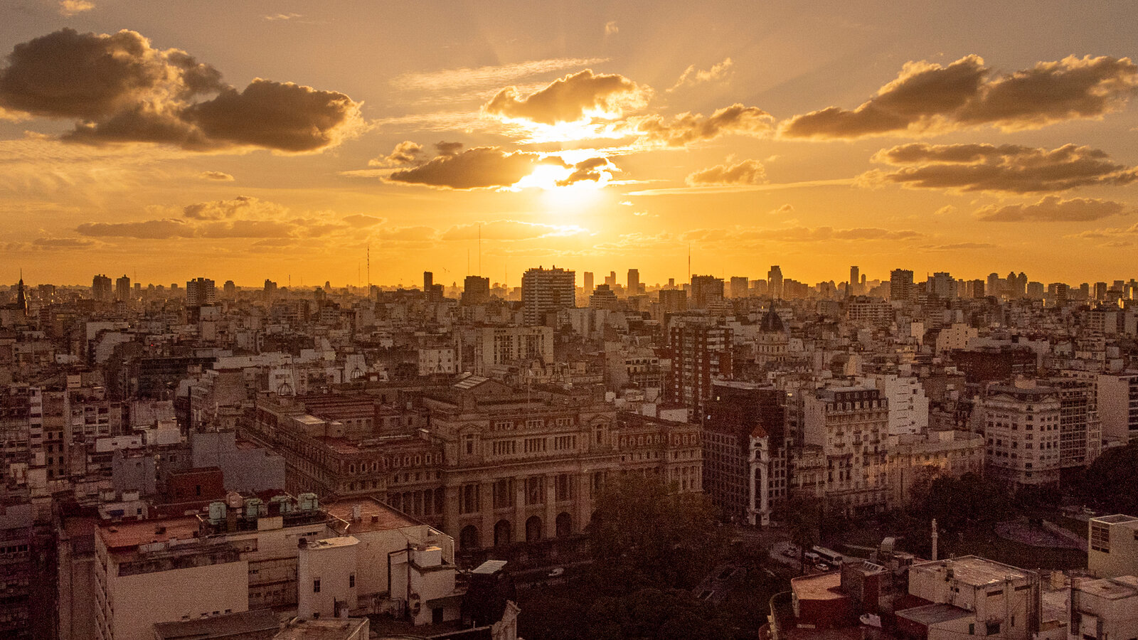 Qué Hacer En Buenos Aires Comida Cerca